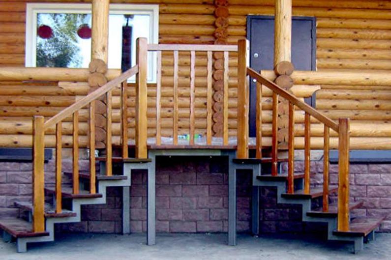 Faire un porche en bois pour une maison privée - photo