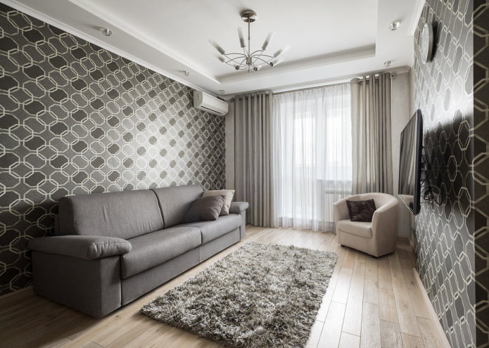 Salon gris à l'intérieur de l'appartement Khrouchtchev