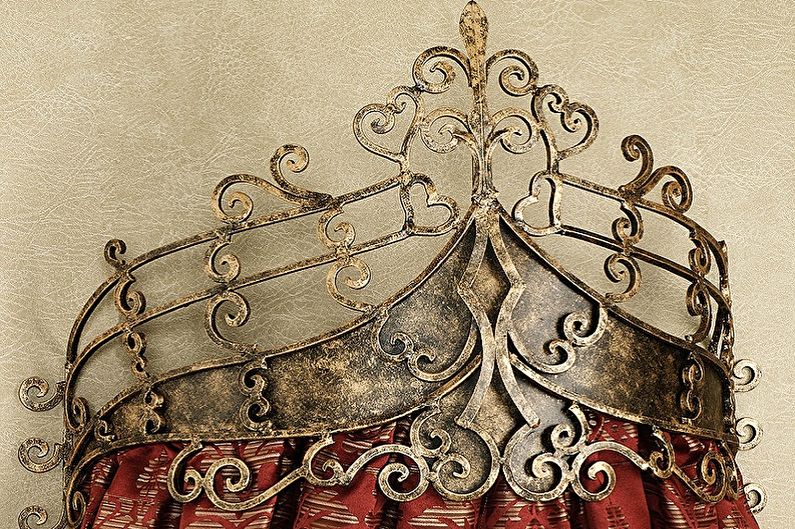 Types de lit à baldaquin - Canopy Crown
