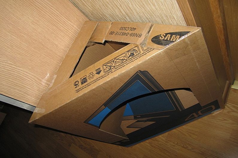 Faire un cadre d'une fausse cheminée de vos propres mains - À partir d'une grande boîte d'emballage