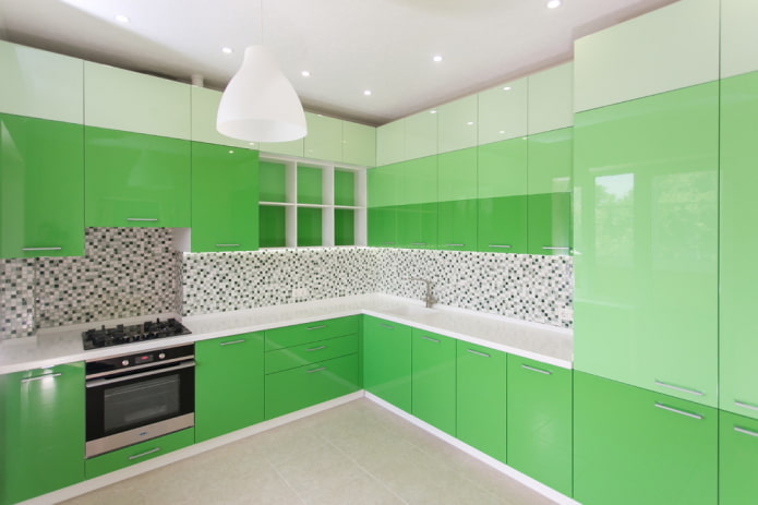 conception de cuisine dans des couleurs vert clair