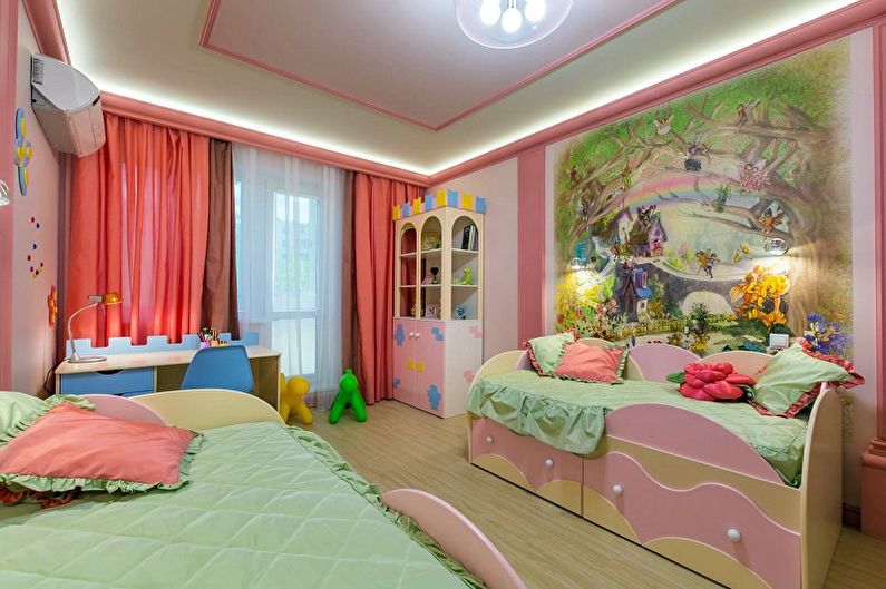 Chambre d'enfant design pour deux filles - Décoration murale