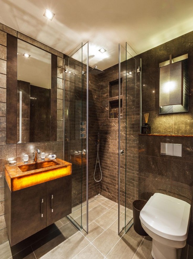 Cabine de douche compacte - une excellente option pour un petit appartement de Khrouchtchev