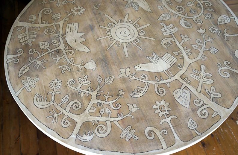 Peinture artistique - DIY déco de table ancienne
