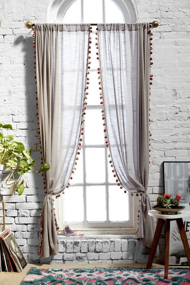 Le rideau en lin naturel deviendra l'outil principal de votre intérieur