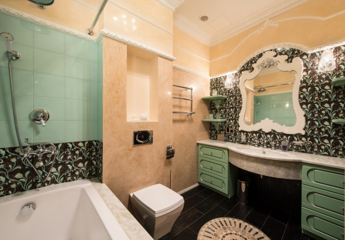 plâtre à l'intérieur de la salle de bain dans un style classique
