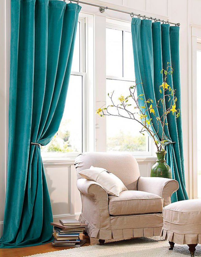 rideaux de velours turquoise